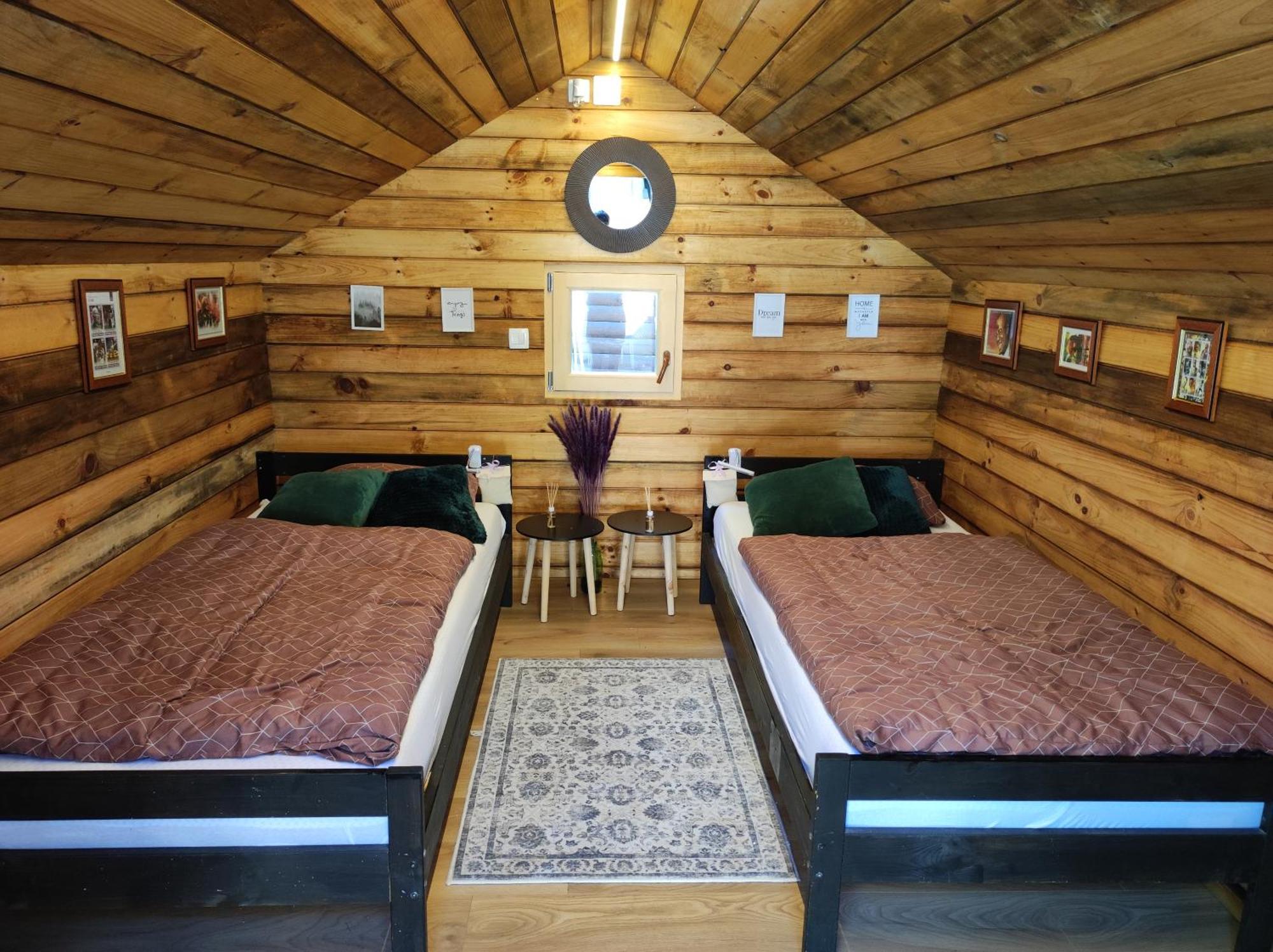 Sax Pub Hostel ลูบลิยานา ภายนอก รูปภาพ